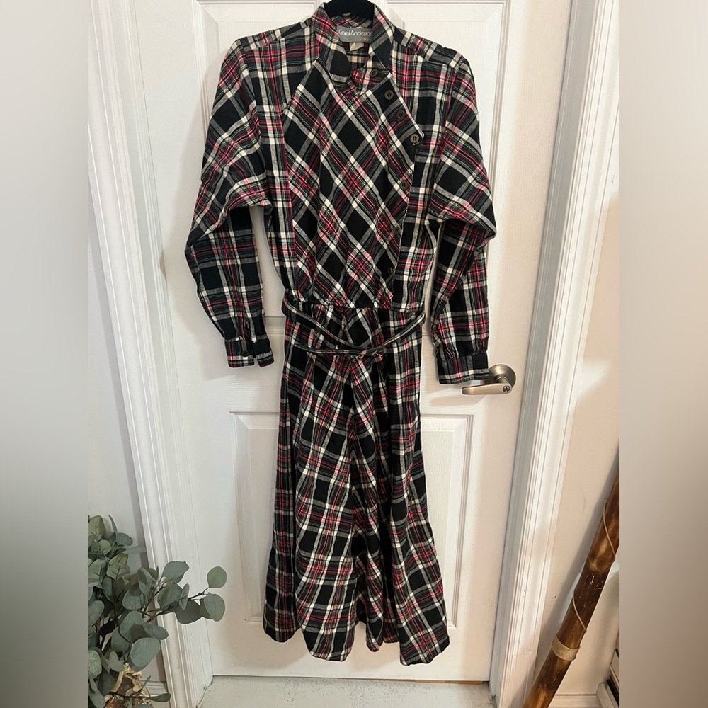 Vintage cotton flannel dress with matching belt